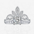 Crown Ring 925 Sterling Silver Cubic Zirconia Three Leaf Top Detail