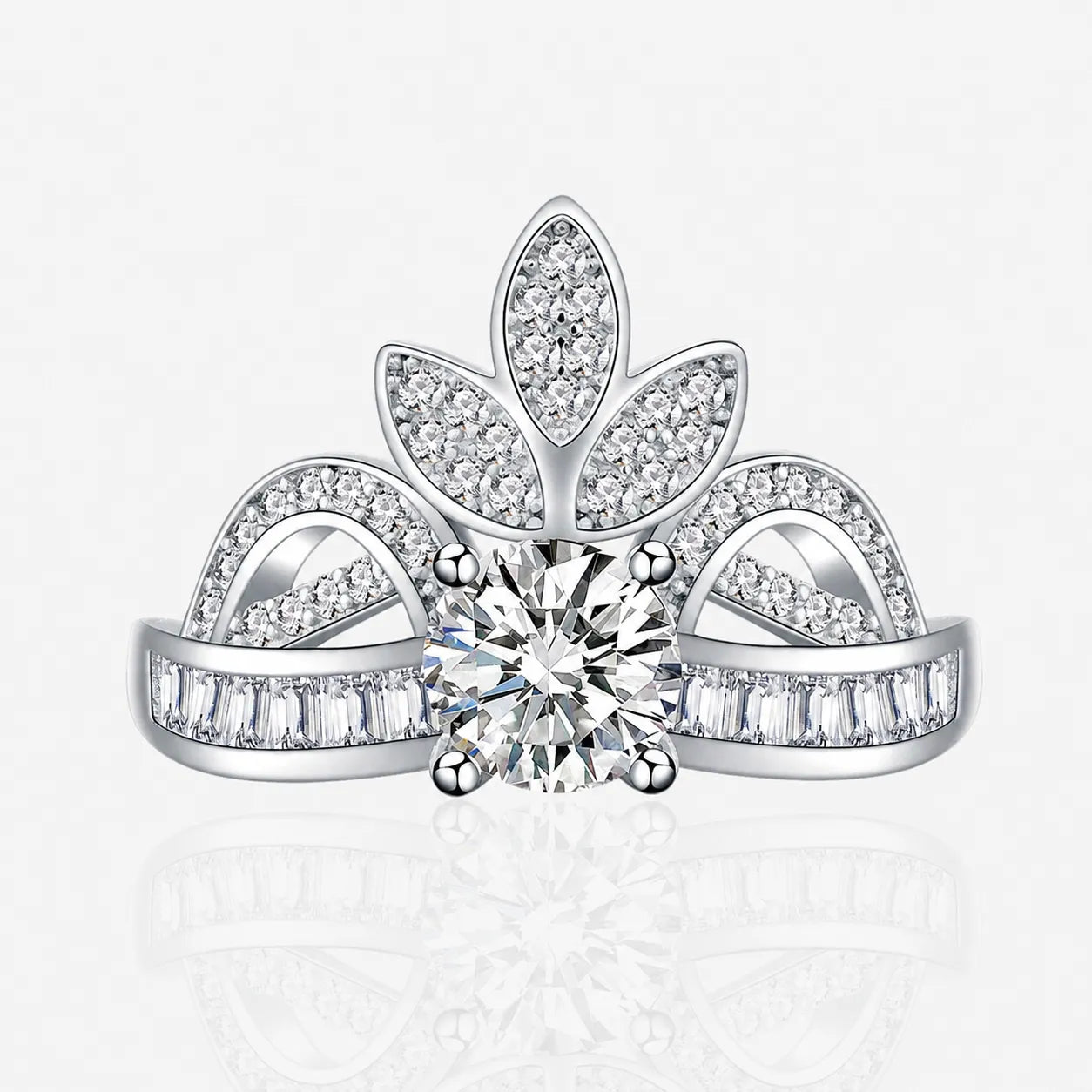 Crown Ring 925 Sterling Silver Cubic Zirconia Three Leaf Top Detail
