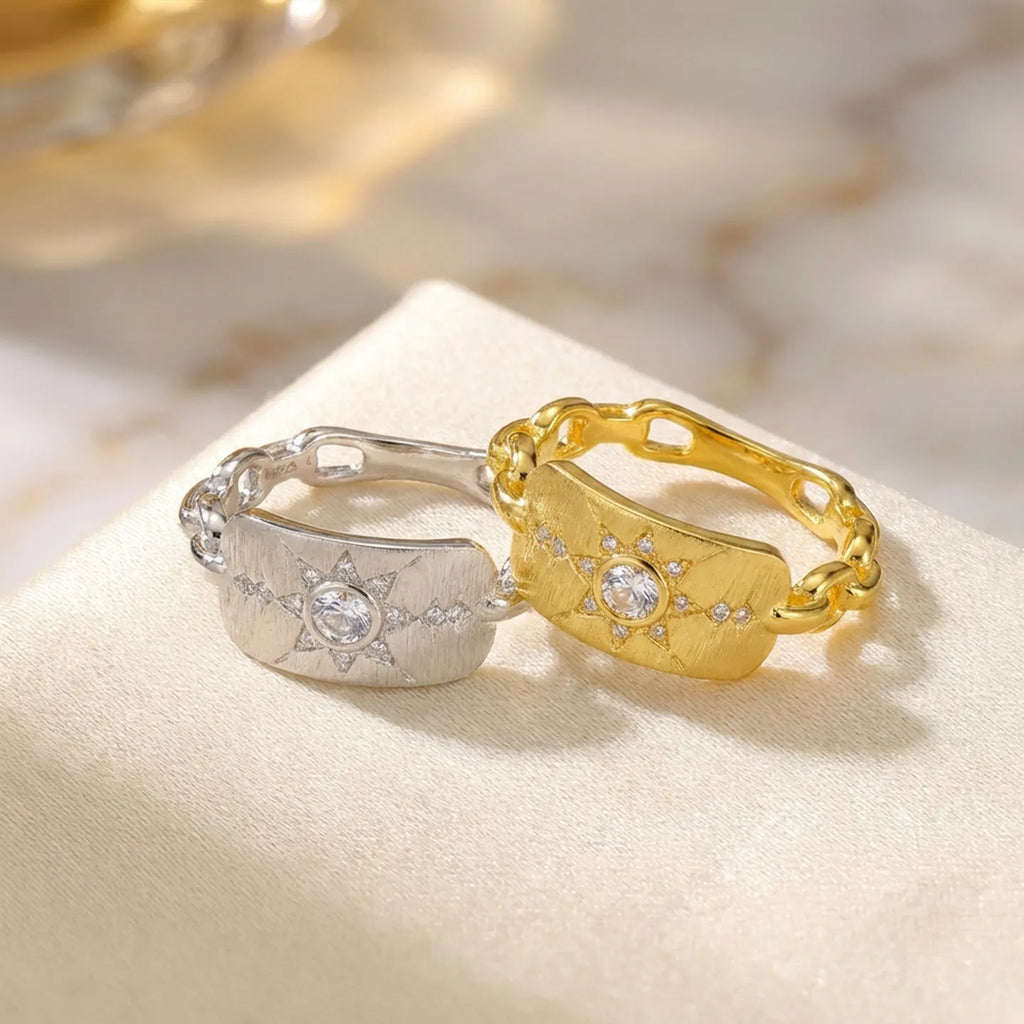 Vintage Sunburst Signet Ring in 925 Sterling Silver