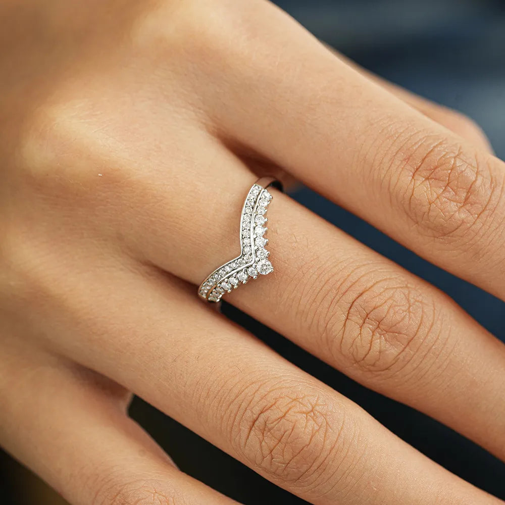 Heart Crown Ring 925 Sterling Silver Moissanite Curved Double Row Design
