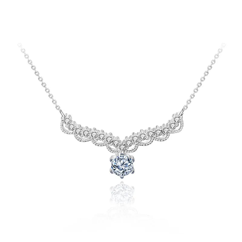 Reindeer Necklace in 925 Sterling Silver with Moissanite