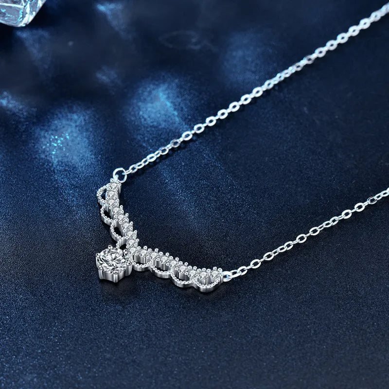 Reindeer Necklace in 925 Sterling Silver with Moissanite
