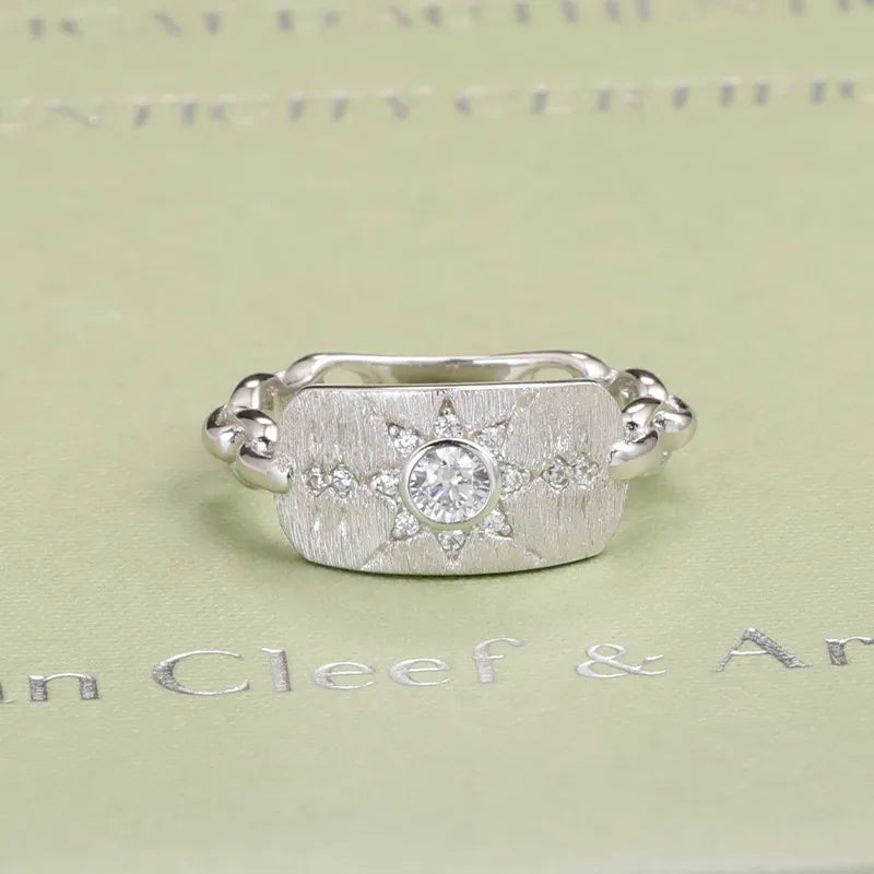 Vintage Sunburst Signet Ring in 925 Sterling Silver