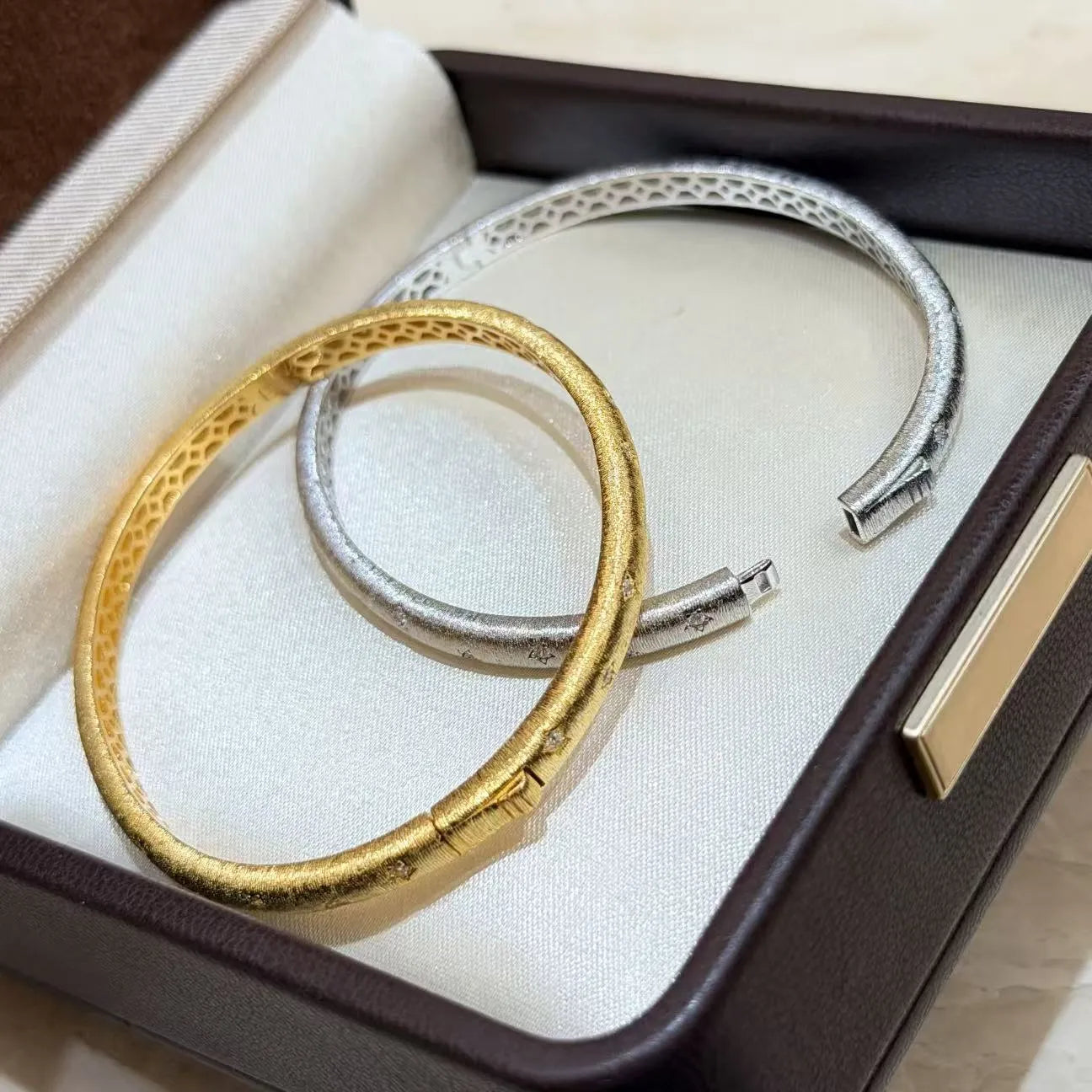 Star Bangle 925 Sterling Silver Brushed Finish With Cubic Zirconia Accents